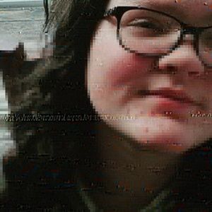 Meet your Posher, Mia